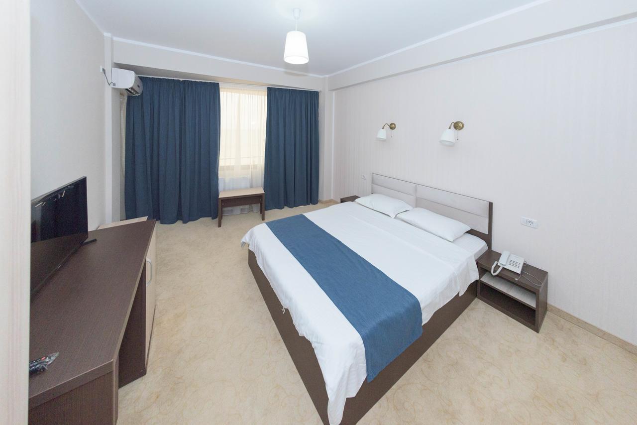 Hotel Promenada Мамая Экстерьер фото