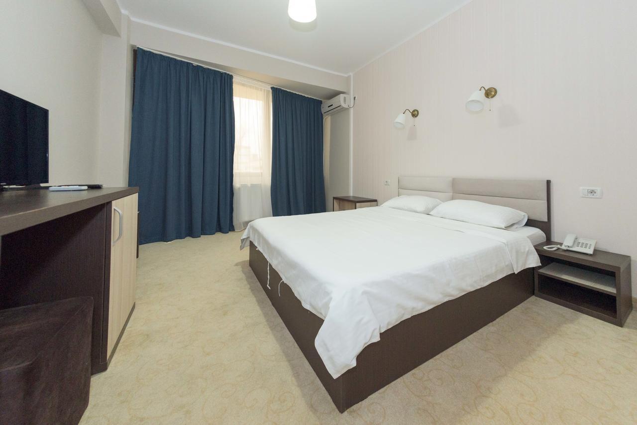 Hotel Promenada Мамая Экстерьер фото